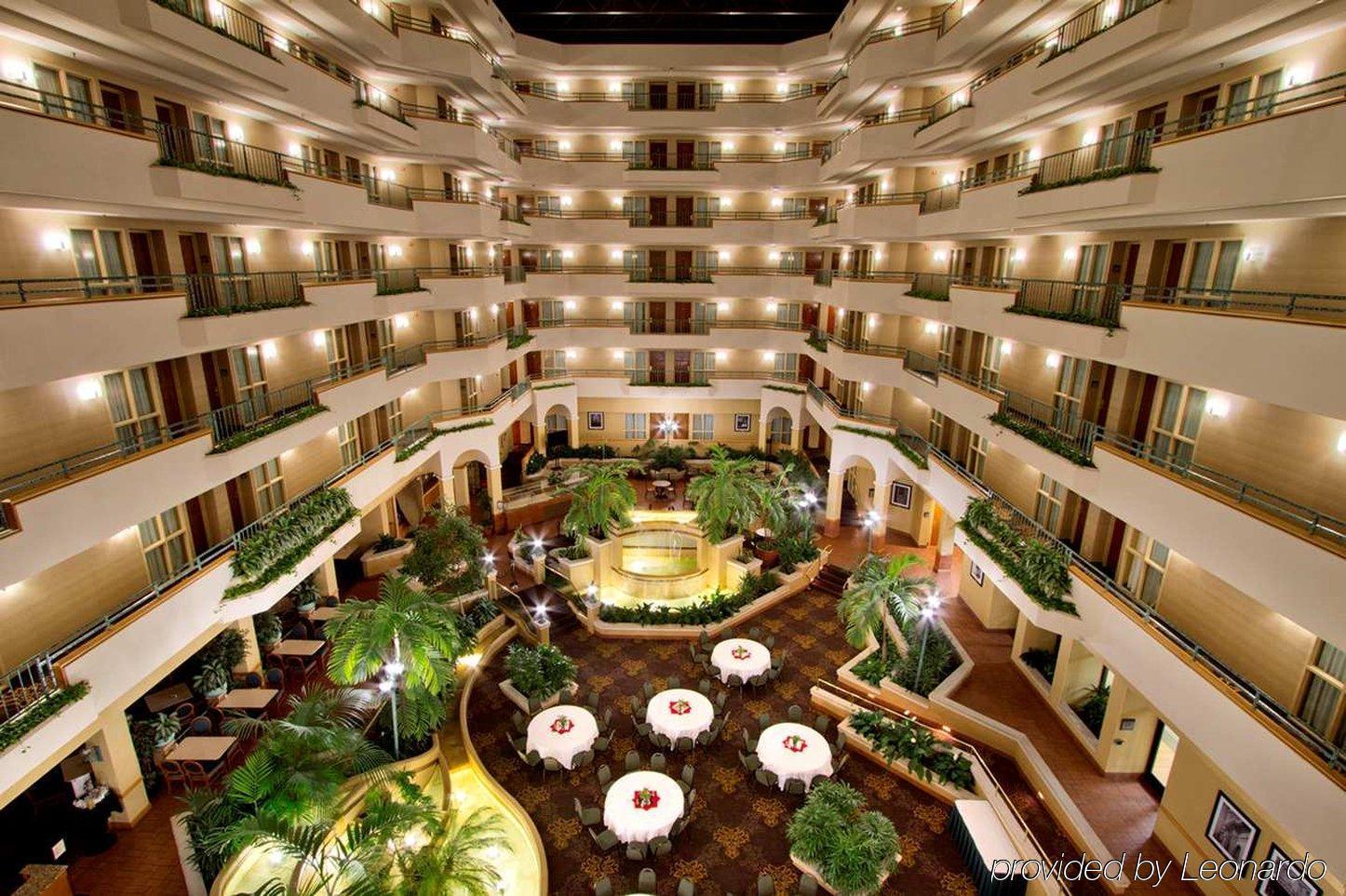Embassy Suites By Hilton Greensboro Airport Exterior foto